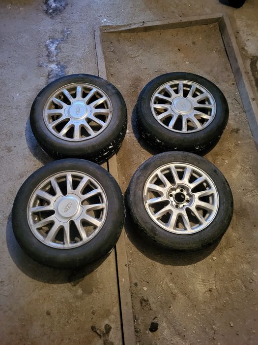 Продам ваз комплект диски с резиной