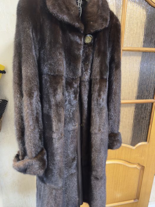 Норковая шуба длинная б/у 50-52