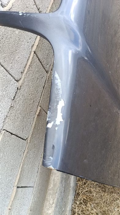 Капот от Мерседес бенз 124 рестайлинг