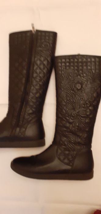 Женские сапоги  зимние