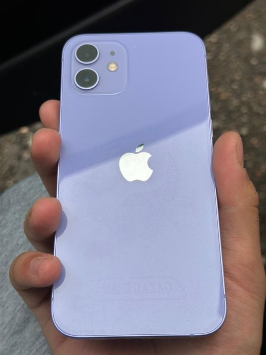 Продам iphone 12 128gb