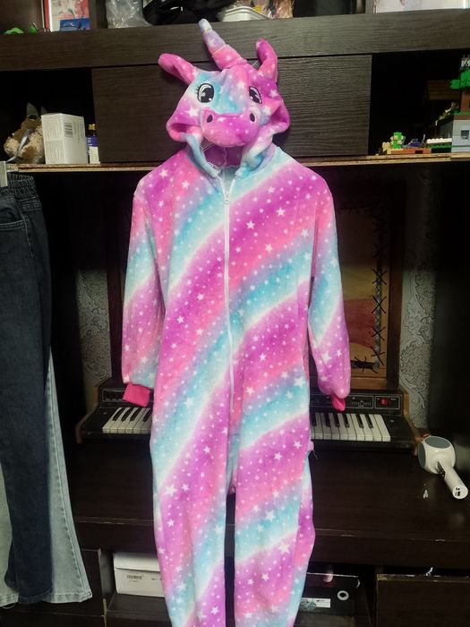 Вещи для девочек 10-12 лет