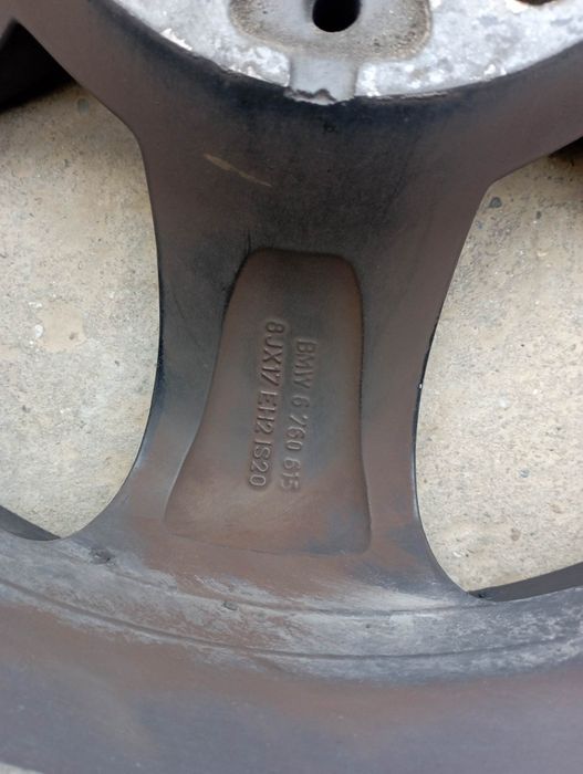 Продавам джанти 17