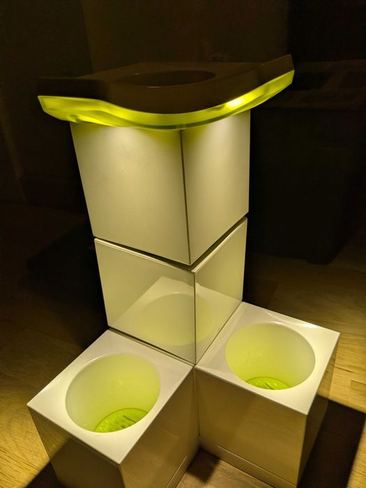 Indoor planter LeGrow