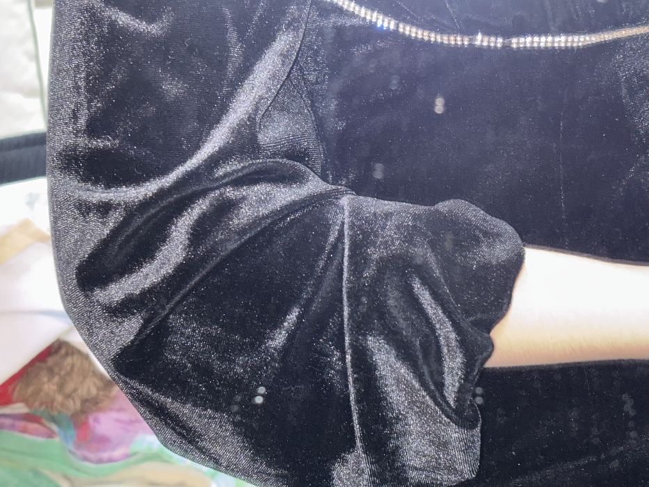 Платье велюровое нарядное