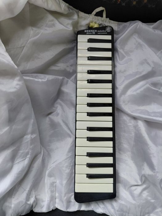 Чисто нов Hohner Melodica Piano 32  Original