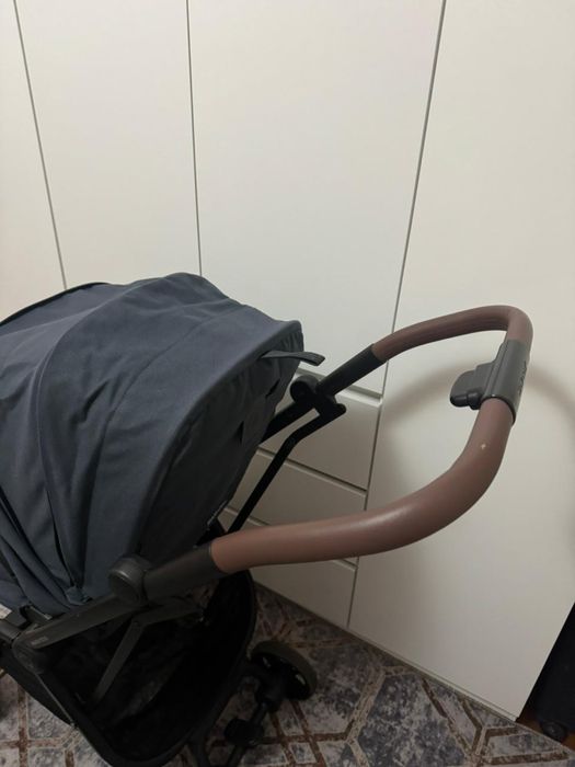 Продам детскую коляску