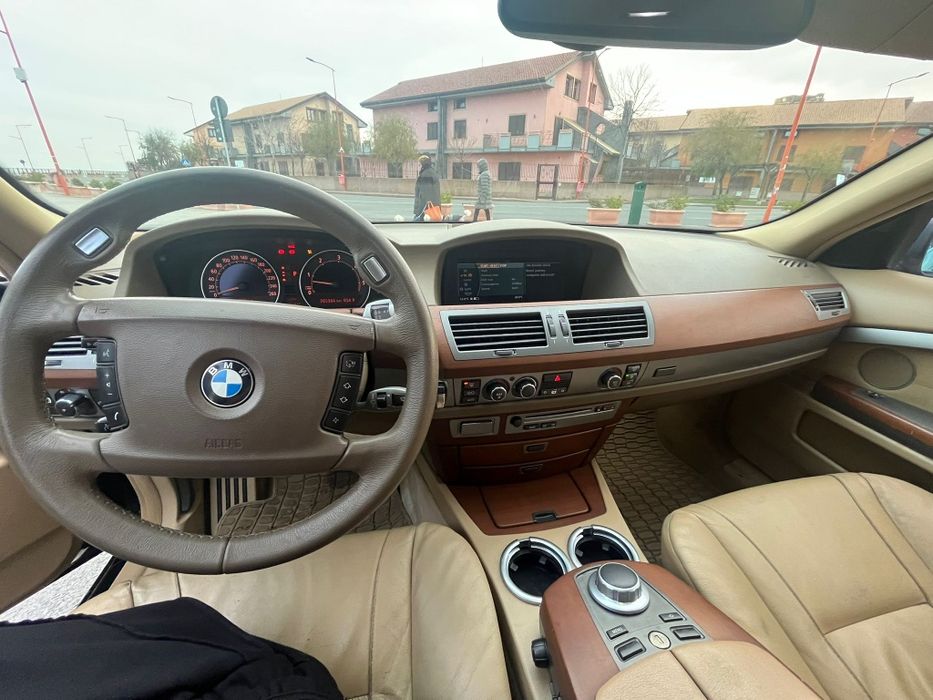 BMW Seria7 Facelift M65