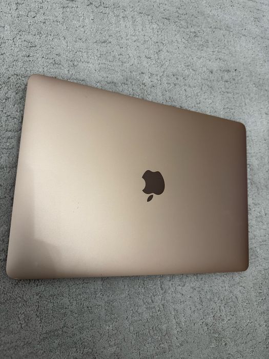 MacBook Air M1, 256gb, rose, 87%