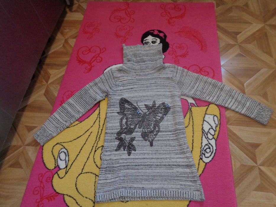 Vand rochita crosetata.