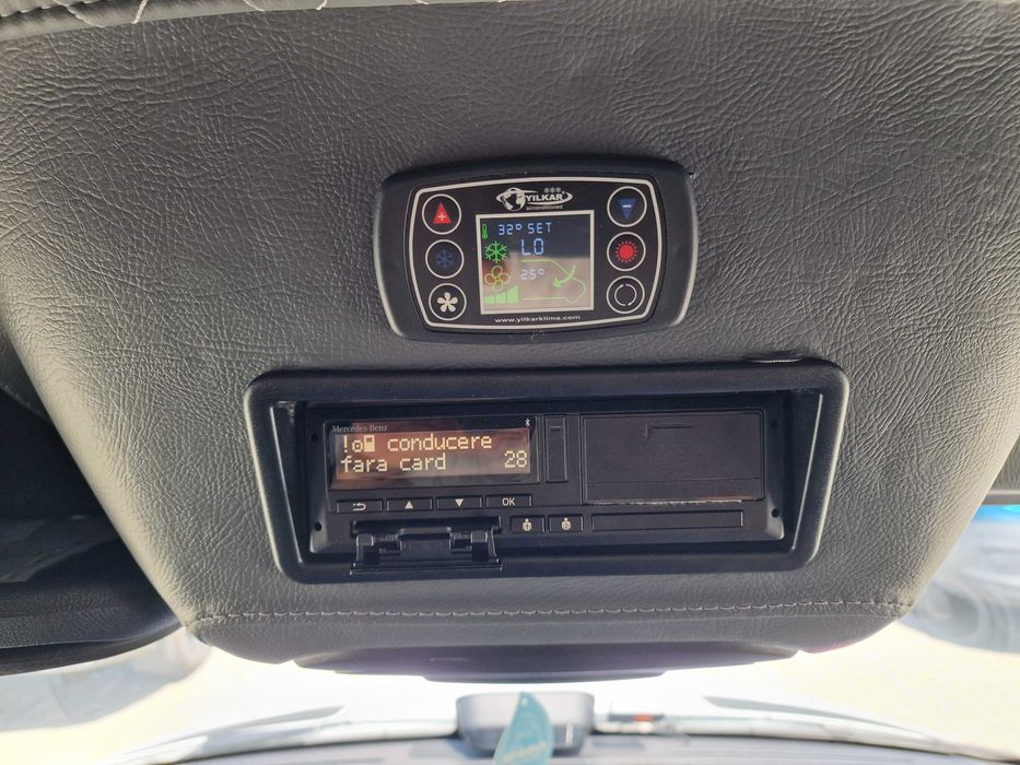 Predare leasing Mercedes Sprinter minibus 20+1 locuri