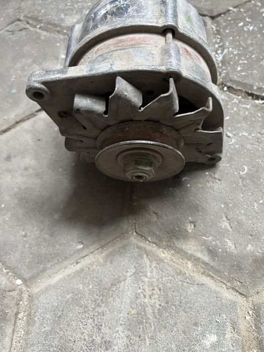 Гениратор toyota