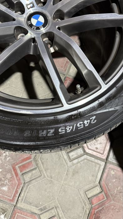 Продам диски от bmw g30 2 комплекта