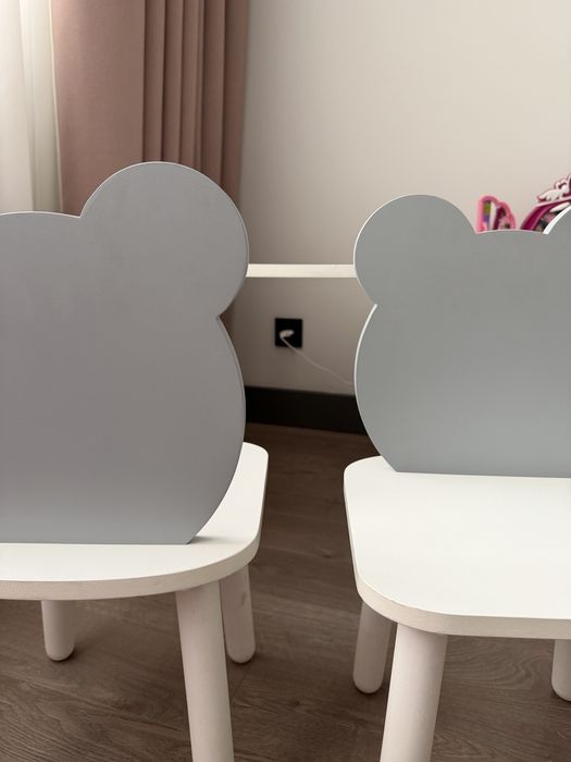 детский стол со стульями