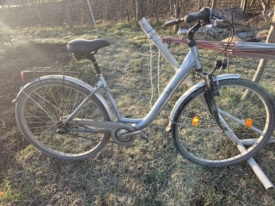 Bicicleta 28 dama aluminiu