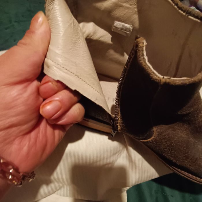 Ghete bărbați invito piele