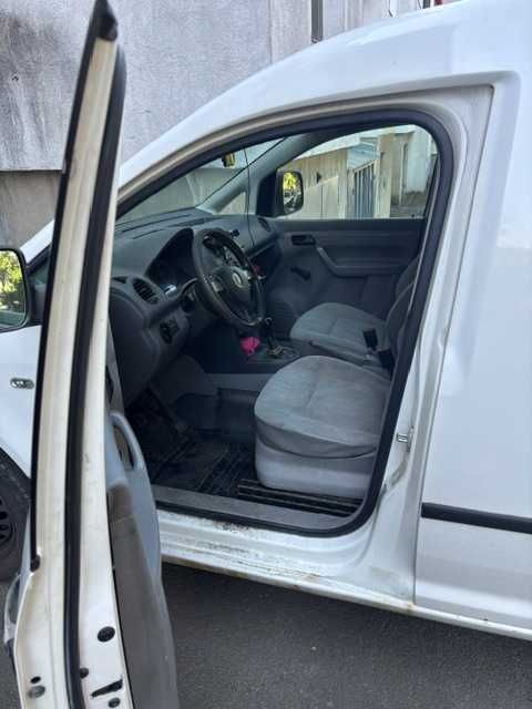 Volkswagen Caddy 2007 – Autoutilitară – 2000€