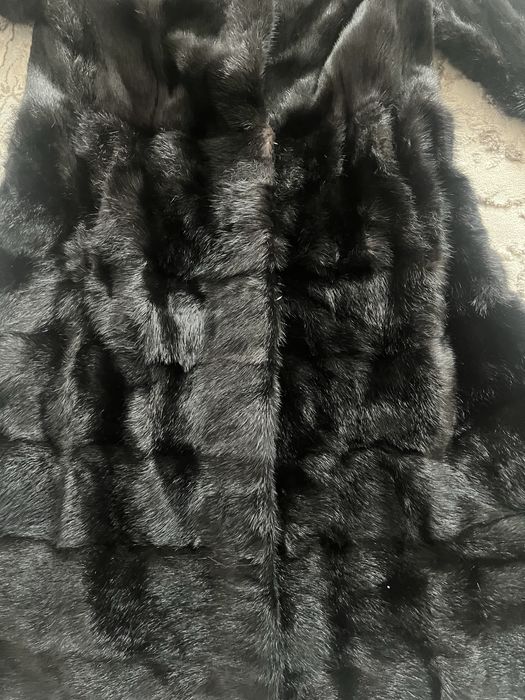 Шуба длиной до колен