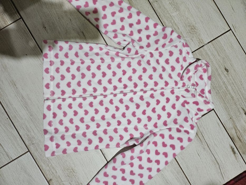 Vand bluza polar fete noua