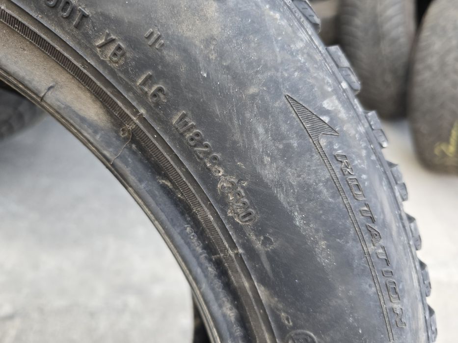 Anvelope de iarna 215-60r17 Pirelli