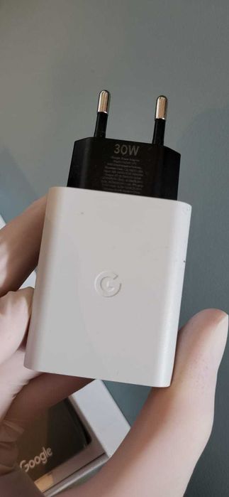 Google Pixel 7 - 8 GB RAM, 128 GB, AMOLED 90hz cu defecte