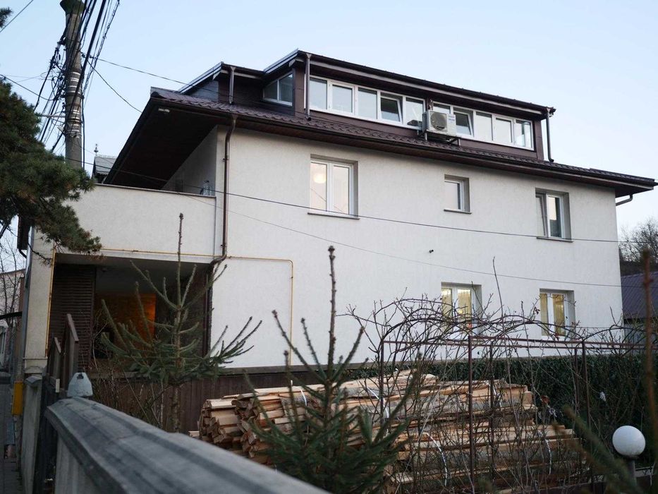 Casa de vanzare, Suceava, 257 mp, P+I+M+demisol