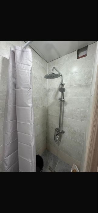 подселение девушки