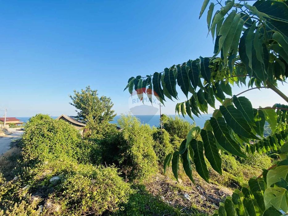 Продава се Парцел в Балчик - 292 кв.м за 103 €/кв.м - Снимка #2