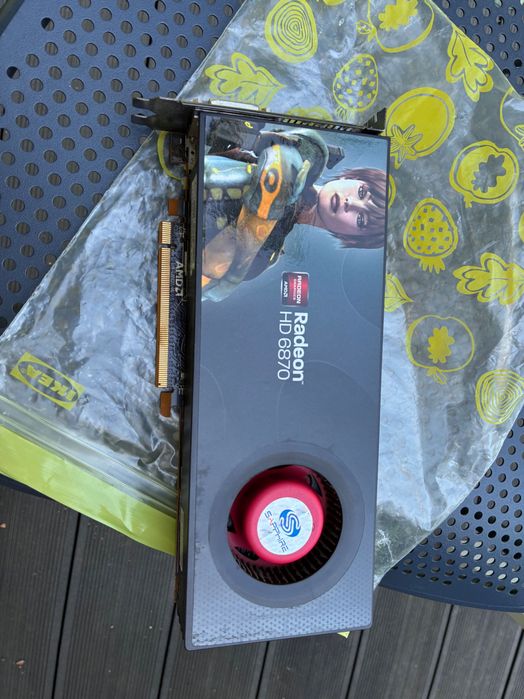 Placa video ati radeon hd 6870