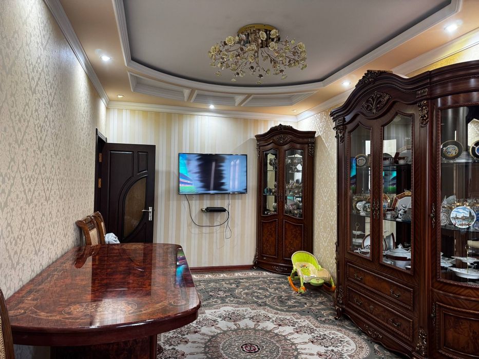 Сдается 4х комнатная квартира