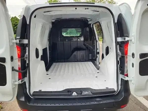Chirie duba fără sofer dacia dokker