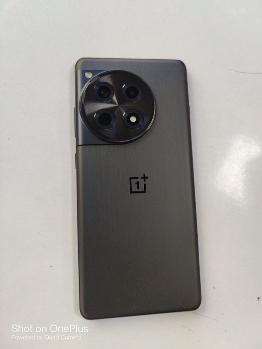 Обмен Oneplus 12R