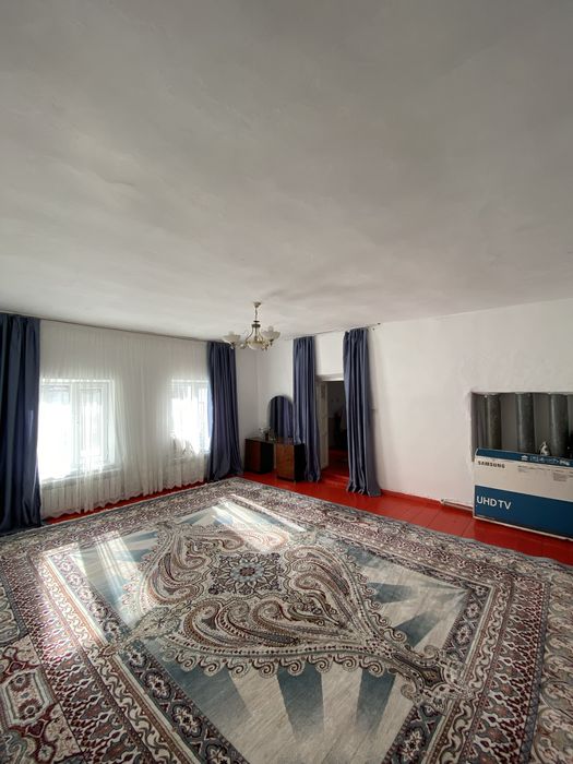 Тез арада 3 бөлмелі үй сатылады!