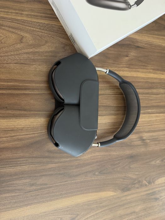 Airpods max gen 1