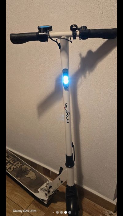 Trotineta electrica pliabila Myria Sky Rider , 8 inch, alb