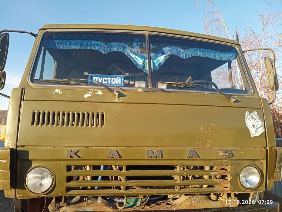 Продам камаз самосвал. 5511