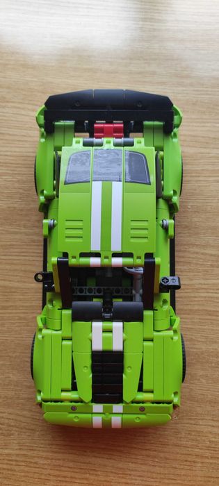 Lego Technic Ford Mustang Shelby GT500 42138 (retired)