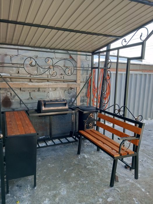 Мангальная зона продам