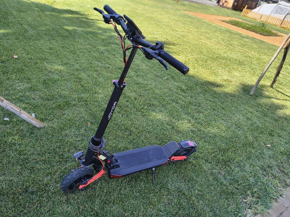 Trotinetă Joyor S8(45 km/h;autonomie mare :26 Ah)
