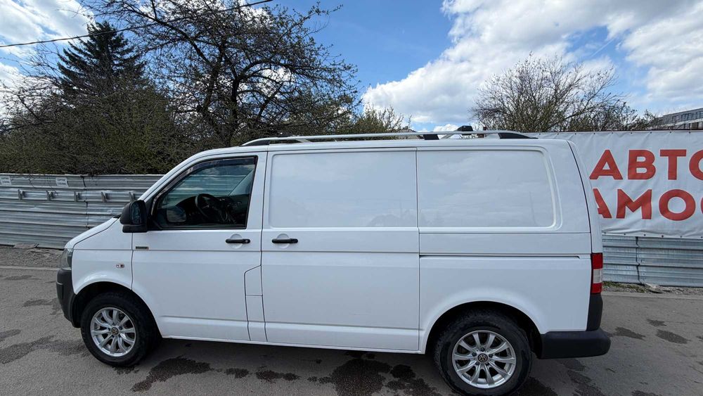VW Transporter 2.0   2014г