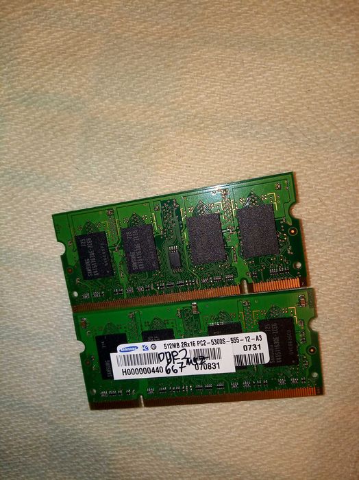PC2-5300 DDR2 RAM Samsung, 2x512 MB, 667 MHz