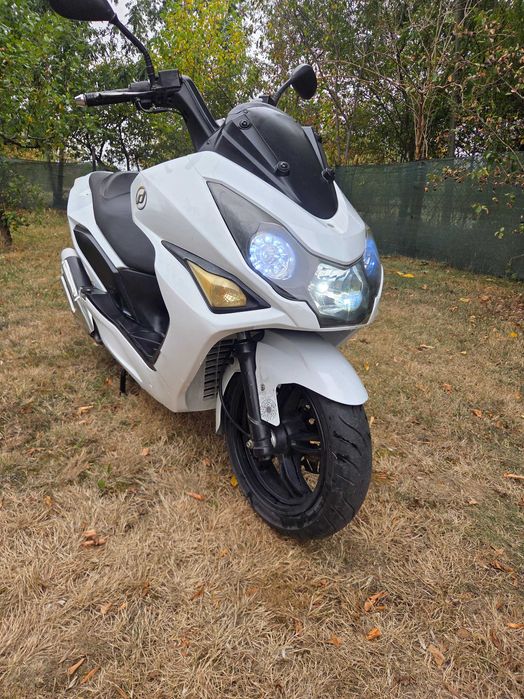 Scuter Daelim S3 125cc