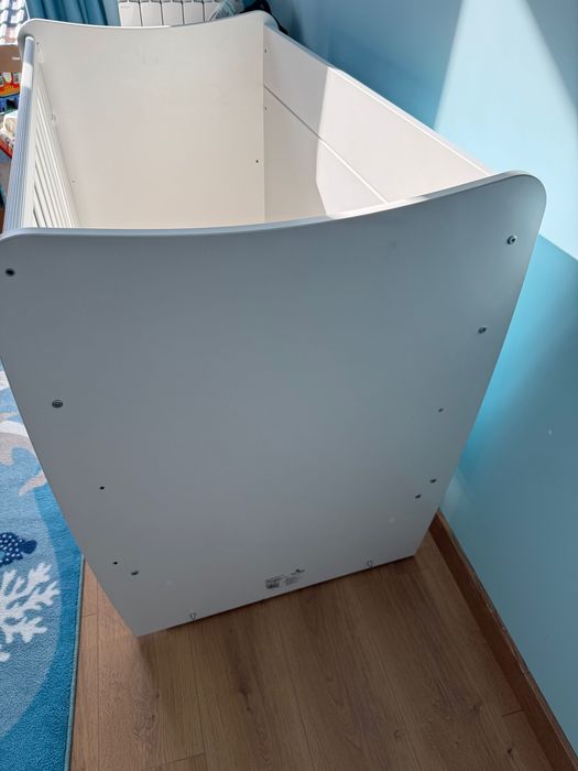 Кошара с люлеещ механизъм Lorelli