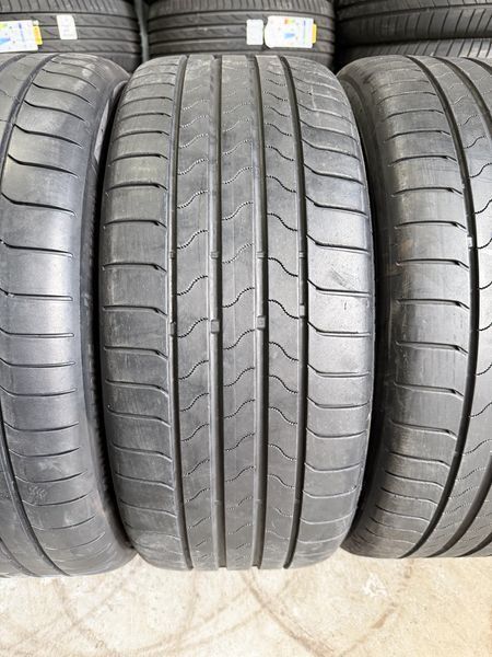 225/40/19 BRIDGESTONE 4бр