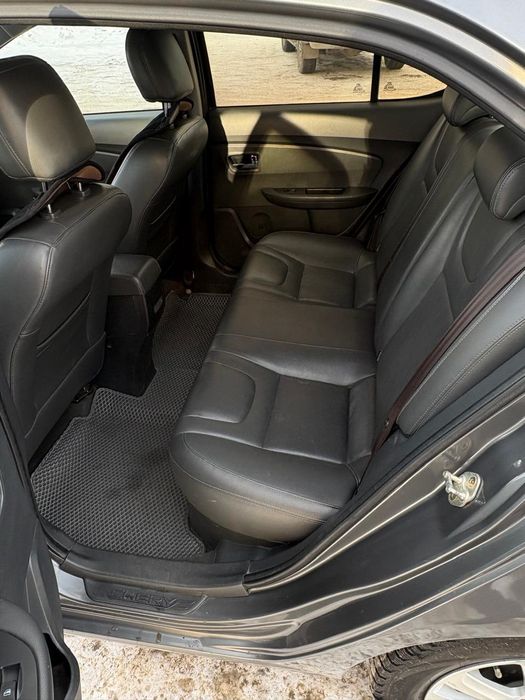 Продам машину Chery Bonus 3