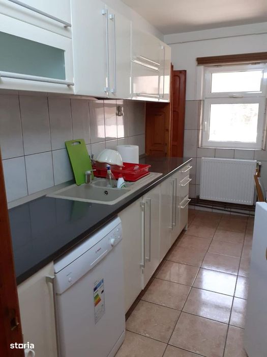 Apartament 4 camere, etaj 1, 2 bai, mobilat