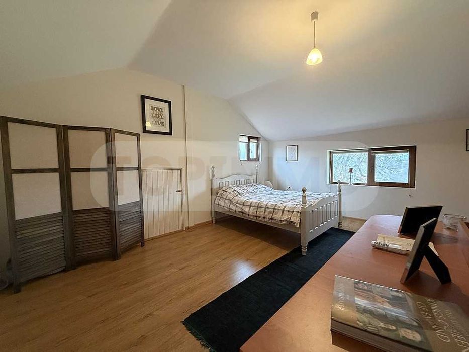 Продава се Къща в с. Александрово, Област Шумен - 315 кв.м за 389 €/кв.м - Снимка #16