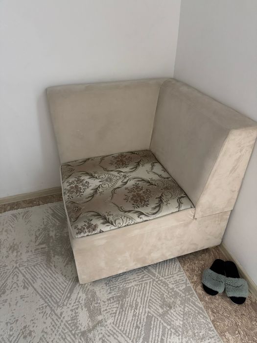 Продам угловой диван