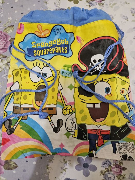 Курточка-ветровка