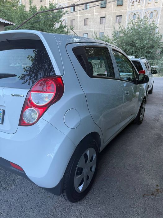Spark chevrolet.